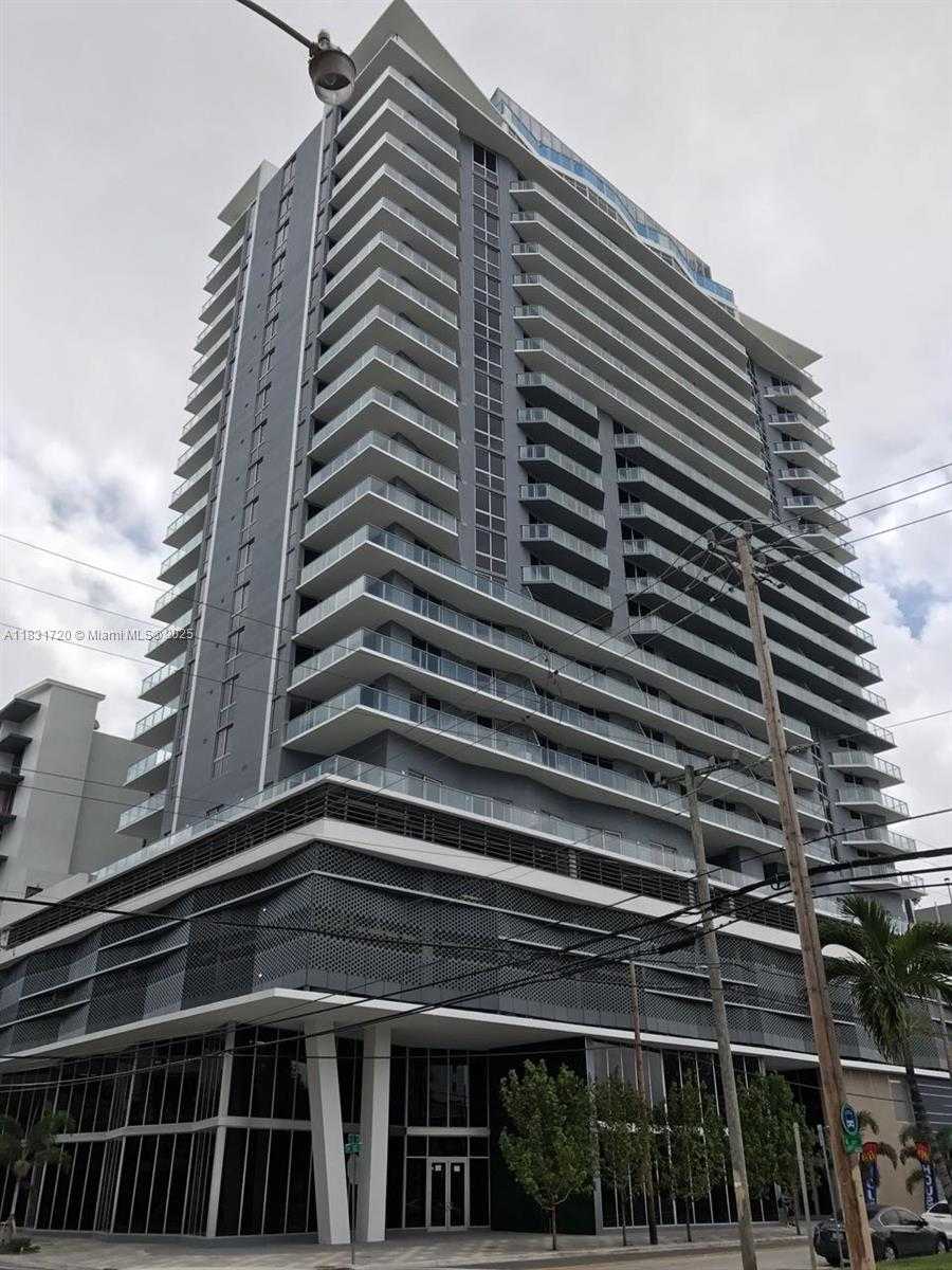 Small Image of 1010 SW 2ND AVE #1509, Miami Number 2