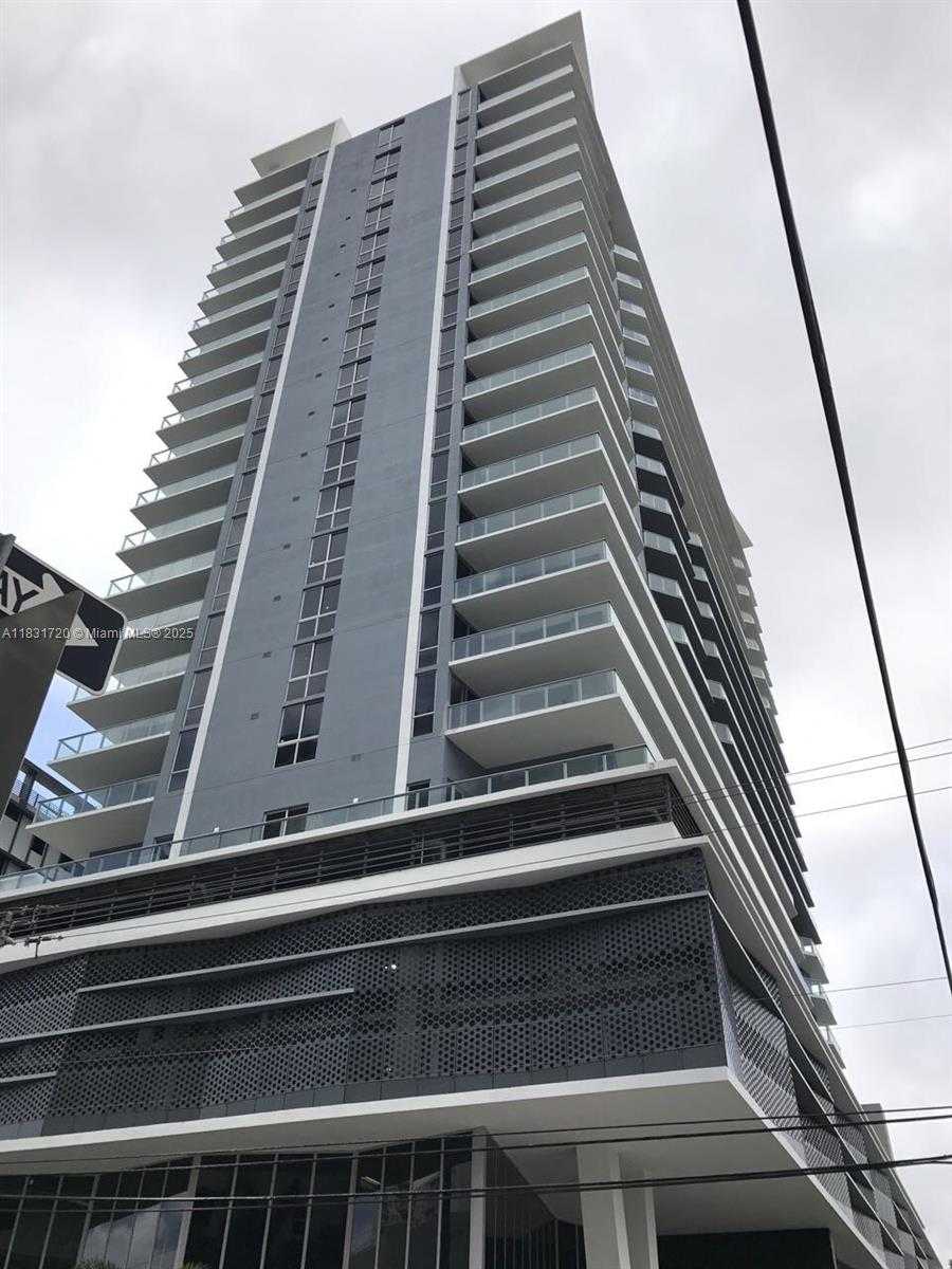 Small Image of 1010 SW 2ND AVE #1509, Miami Number 3
