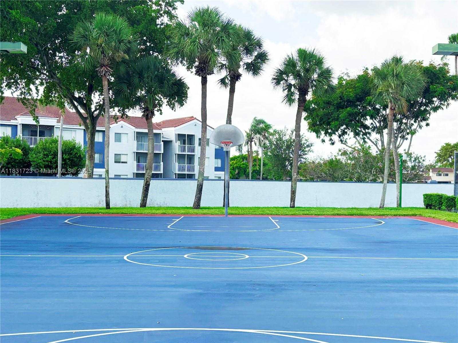 Small Image of 18015 NORTH WEST 66TH CT CIR, Hialeah Number 18