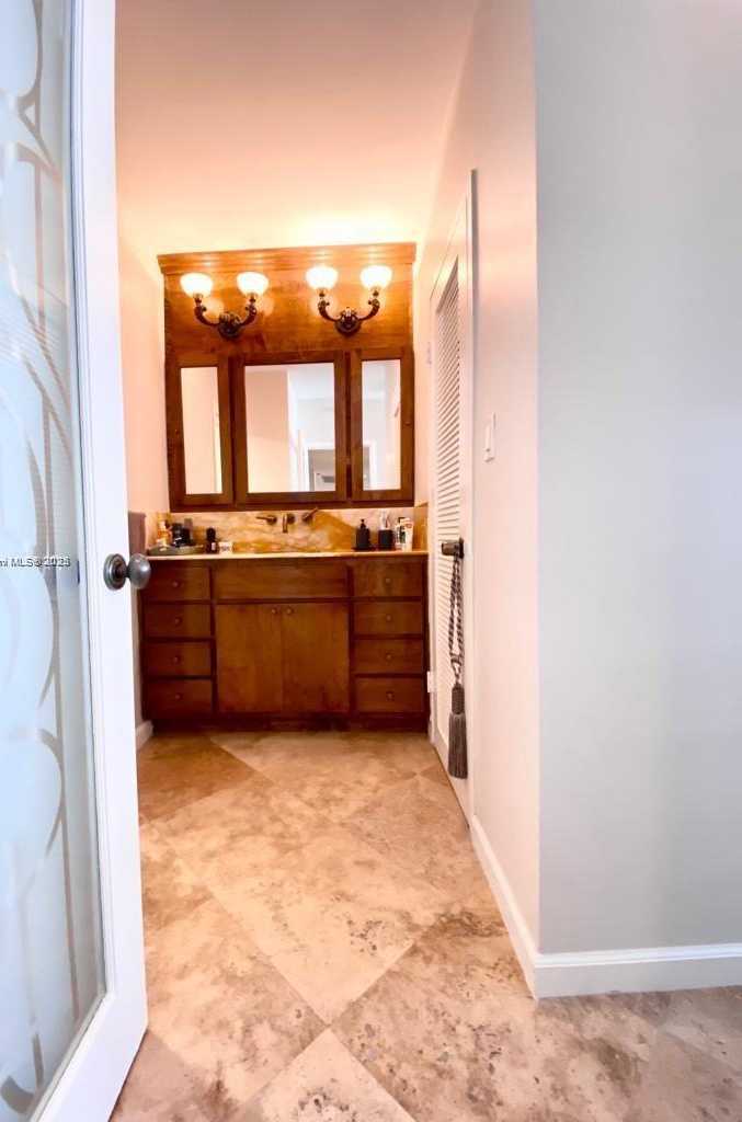 Small Image of 100 LINCOLN RD #608, Miami Beach Number 16