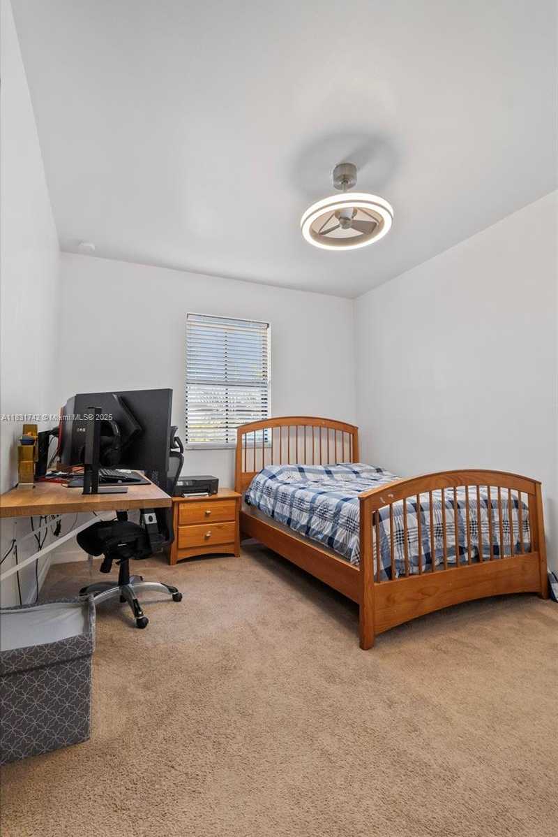 Small Image of 11574 SOUTH WEST 254TH ST, Homestead Number 20