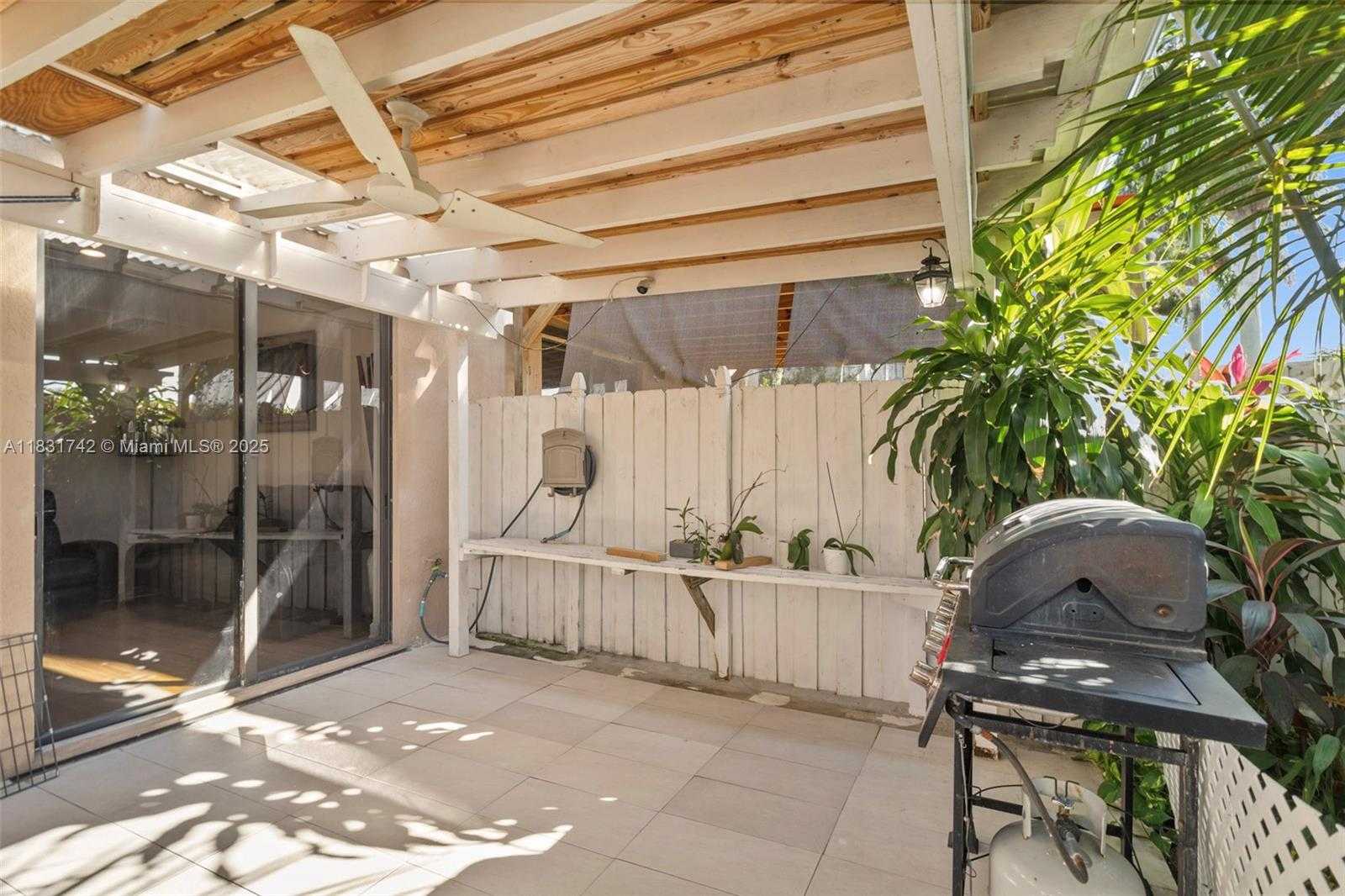 Small Image of 11574 SOUTH WEST 254TH ST, Homestead Number 22