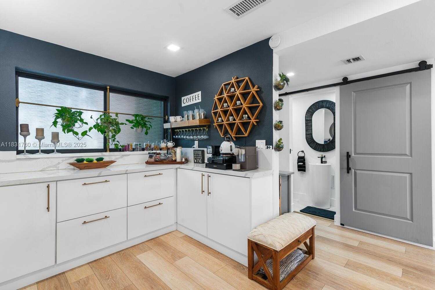 Small Image of 4000 NORTH EAST 168TH ST #113B, North Miami Beach Number 10