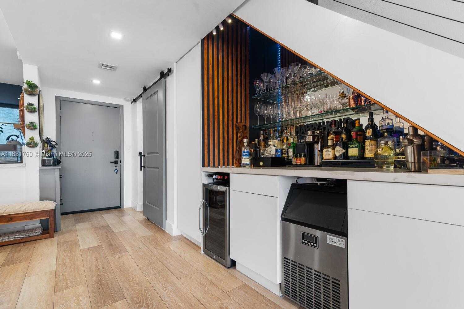 Small Image of 4000 NORTH EAST 168TH ST #113B, North Miami Beach Number 2