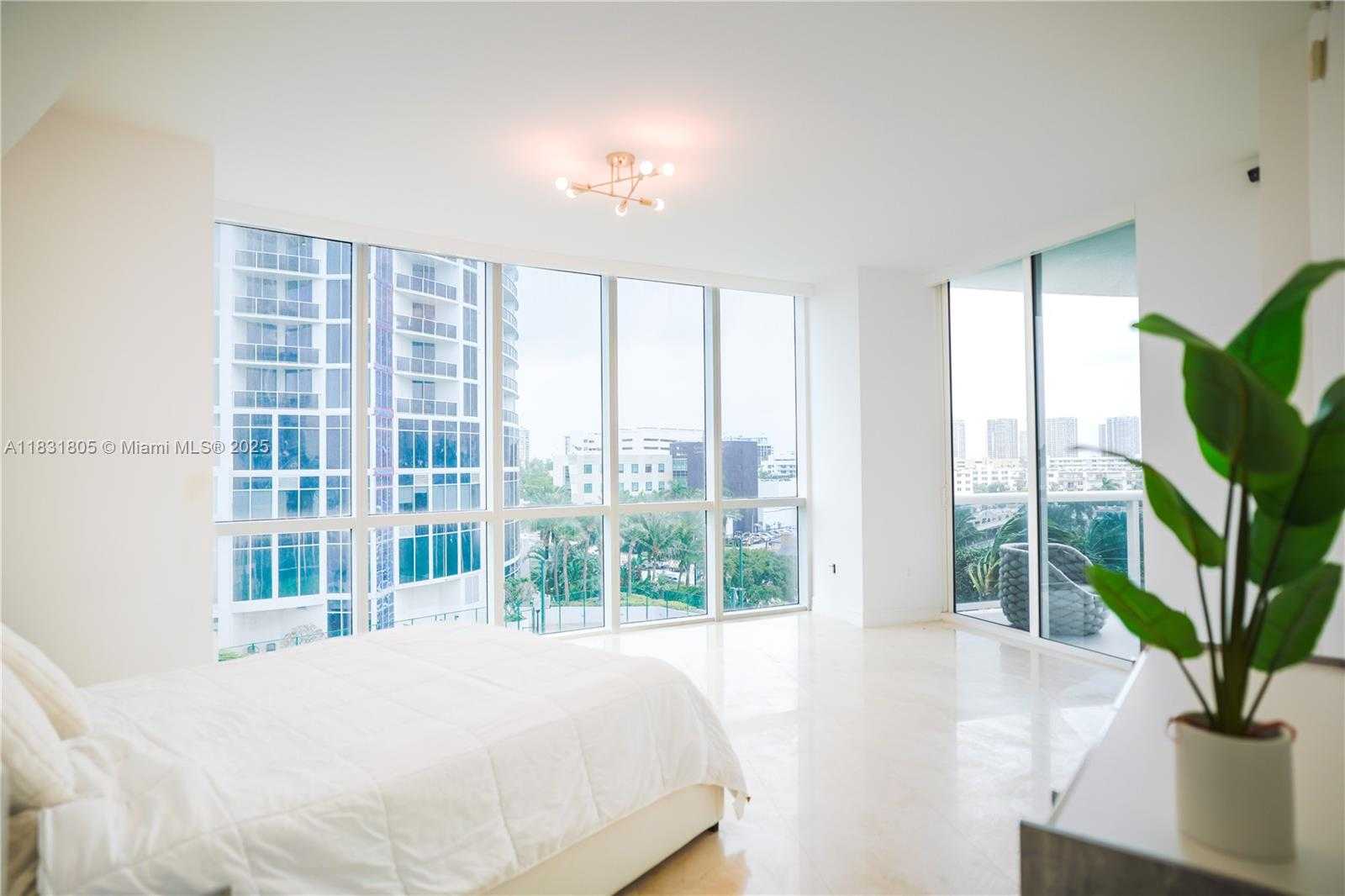 Small Image of 18101 COLLINS AVE #701, Sunny Isles Beach Number 20