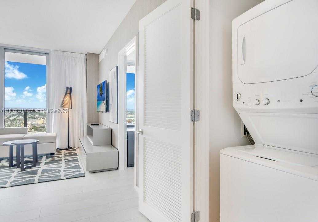 Small Image of 4010 SOUTH OCEAN DR #R1406, Hollywood Number 14