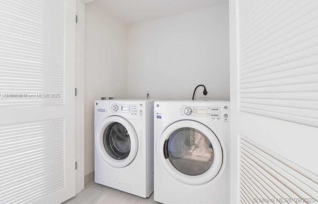 Small Image of 4010 SOUTH OCEAN DR #R1406, Hollywood Number 16