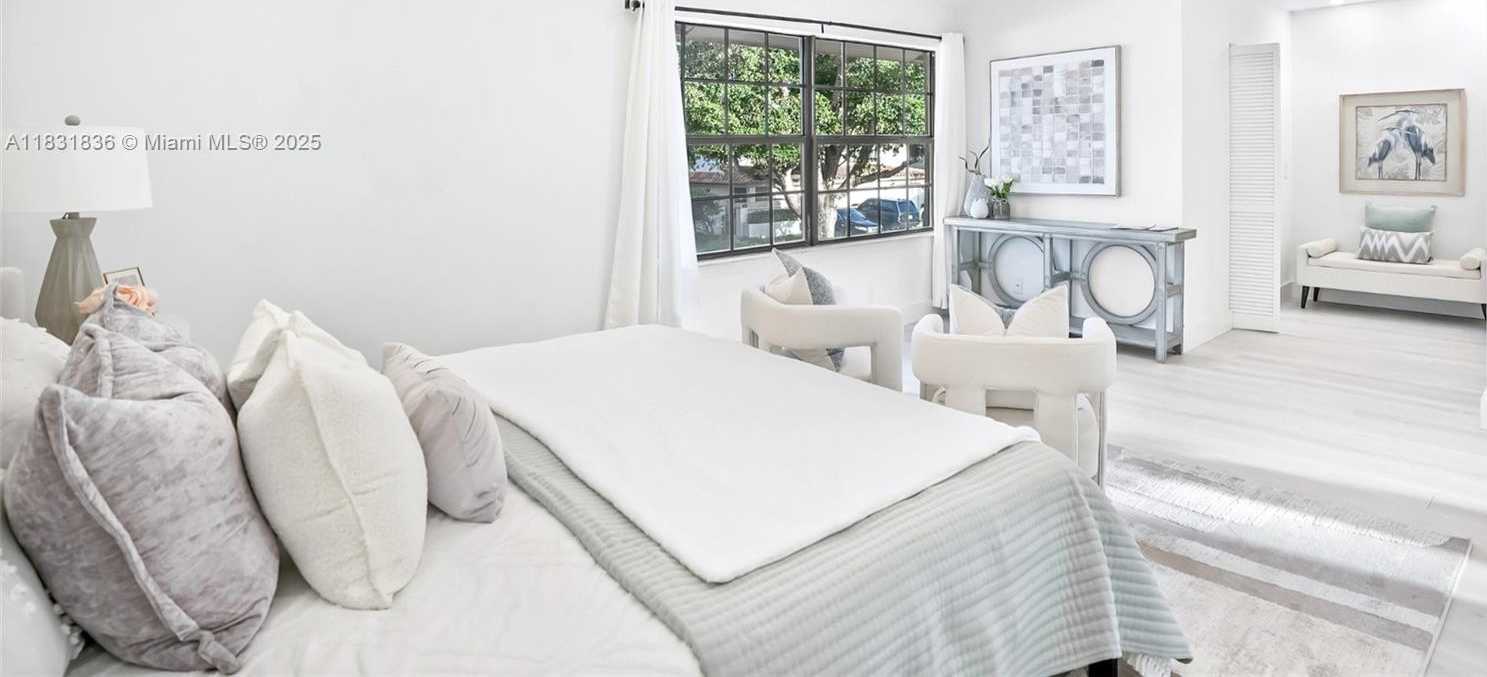 Small Image of 7829 LA MIRADA DR, Boca Raton Number 12