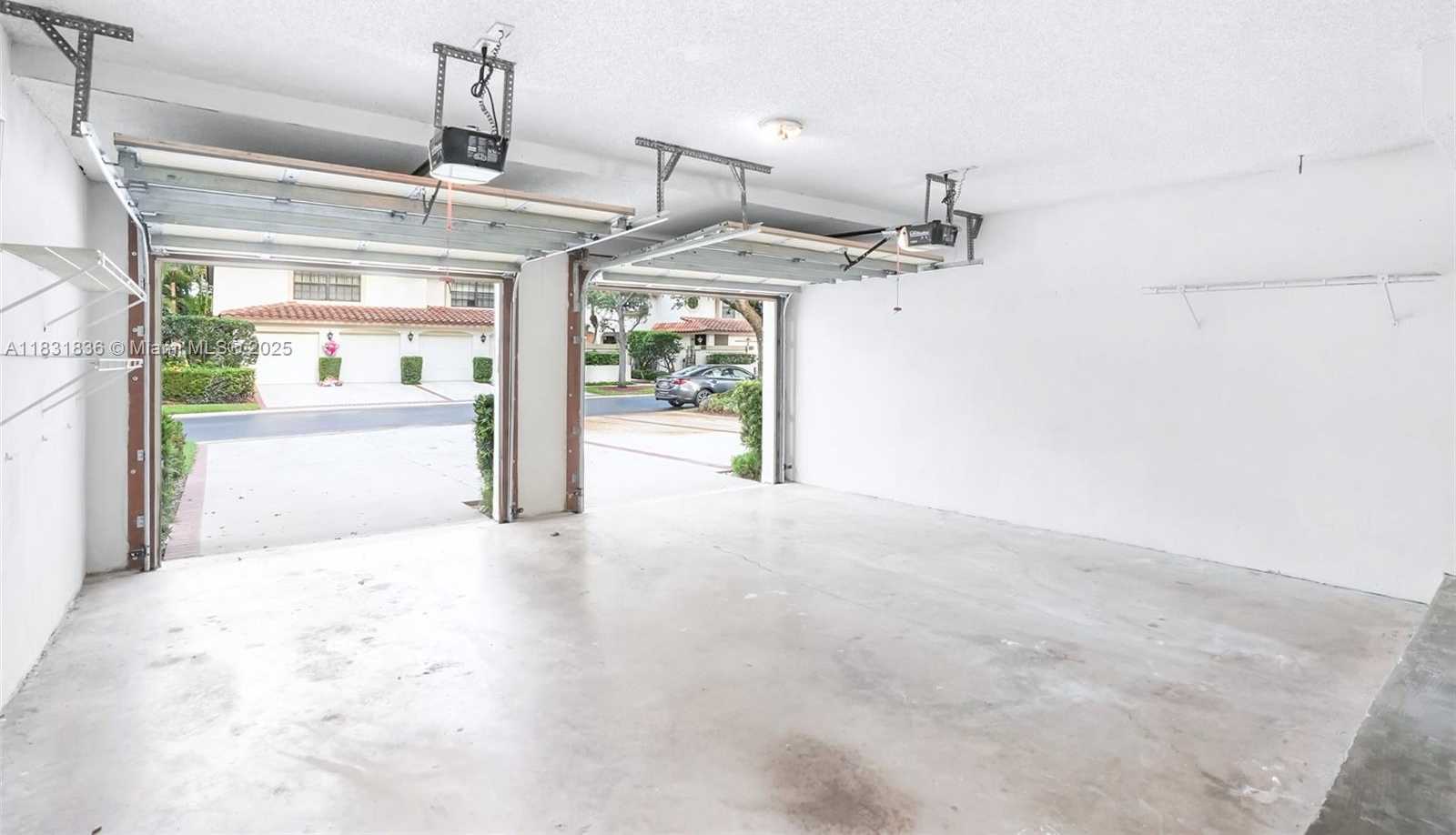 Small Image of 7829 LA MIRADA DR, Boca Raton Number 21