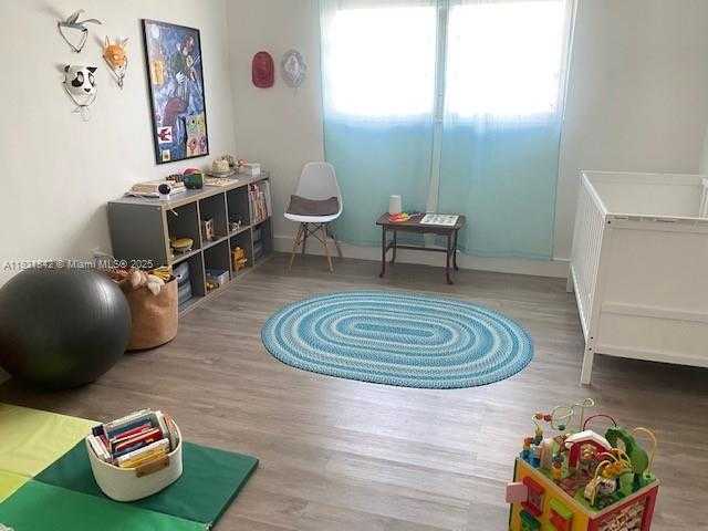 Small Image of 1239 MARIPOSA AVE #1, Coral Gables Number 4