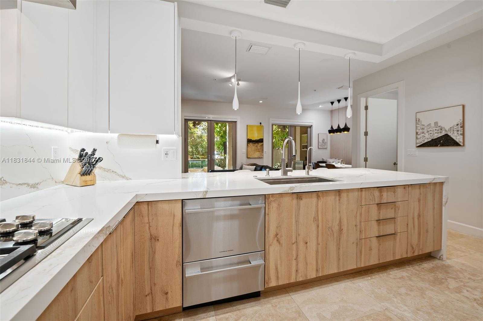 Small Image of 7560 SOUTH WEST 56TH CT, Miami Number 10