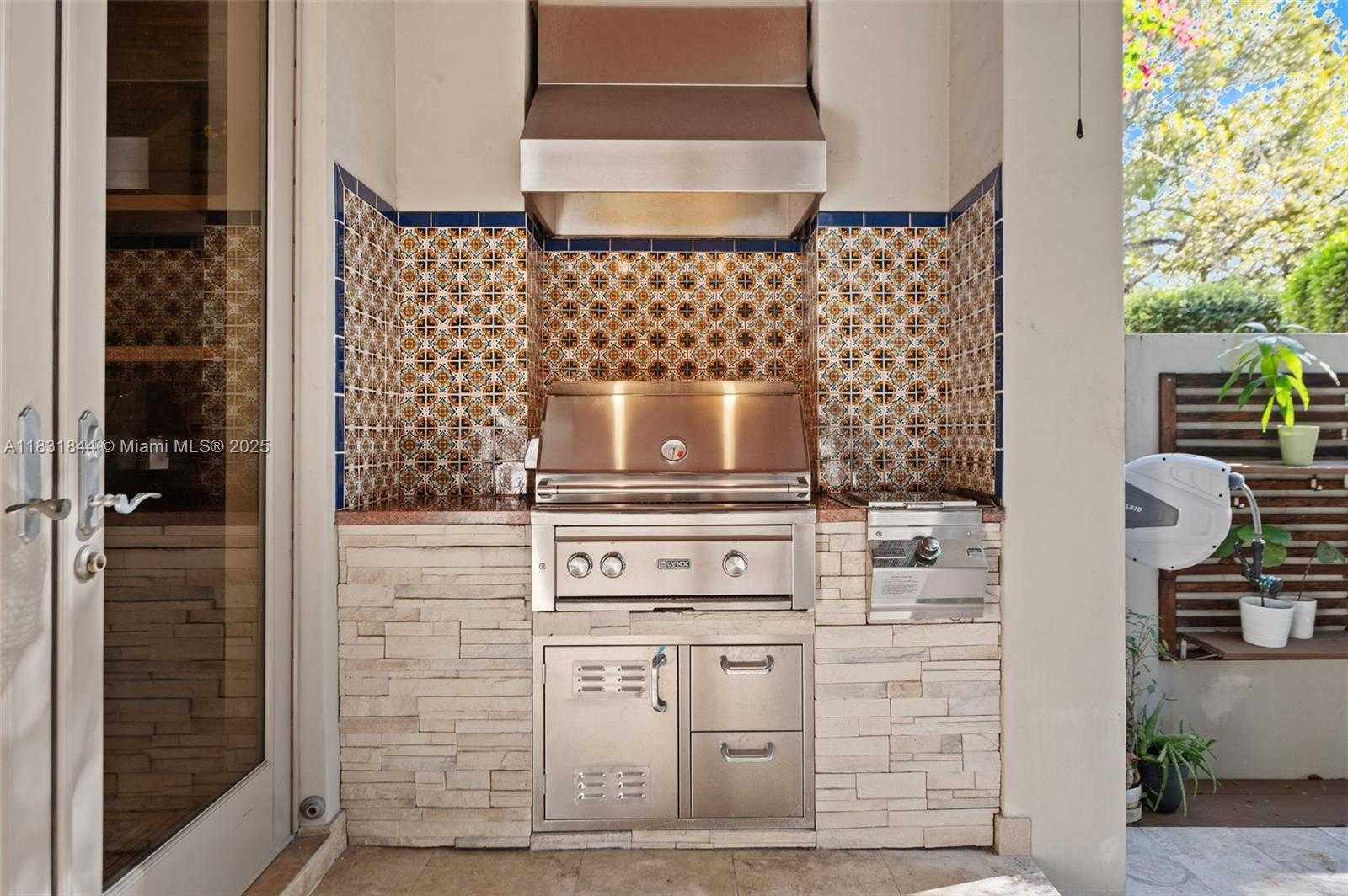 Small Image of 7560 SOUTH WEST 56TH CT, Miami Number 18