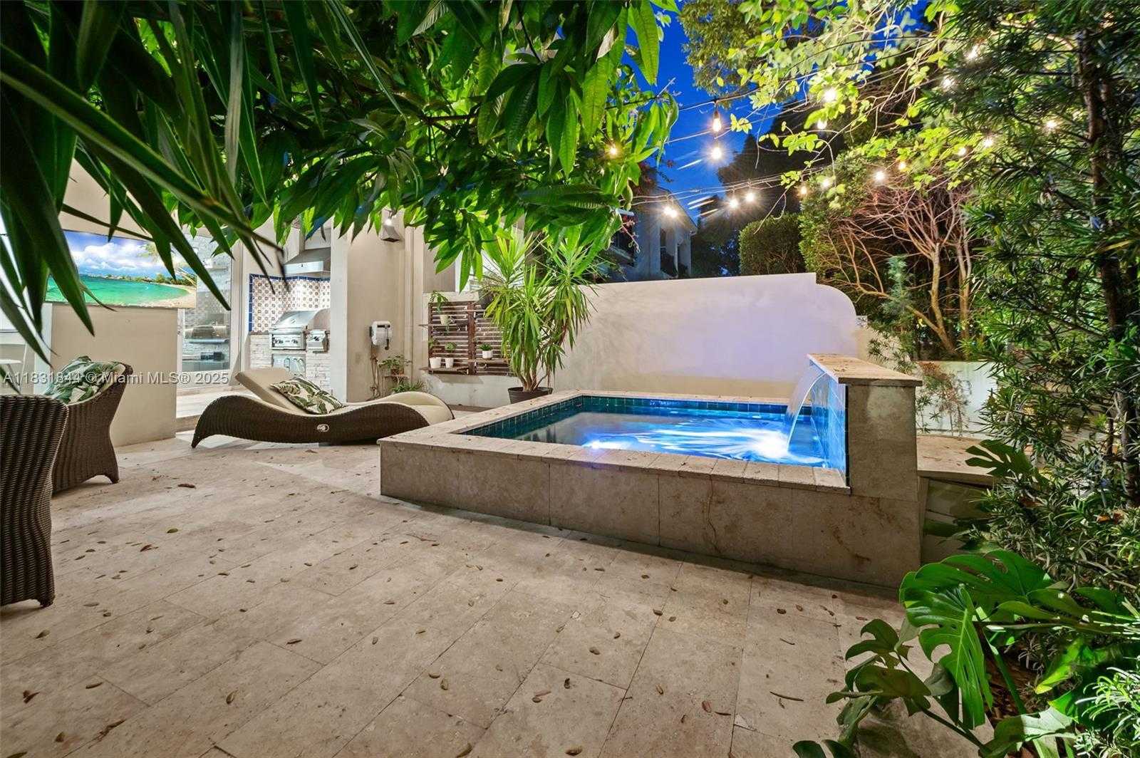 Small Image of 7560 SOUTH WEST 56TH CT, Miami Number 23