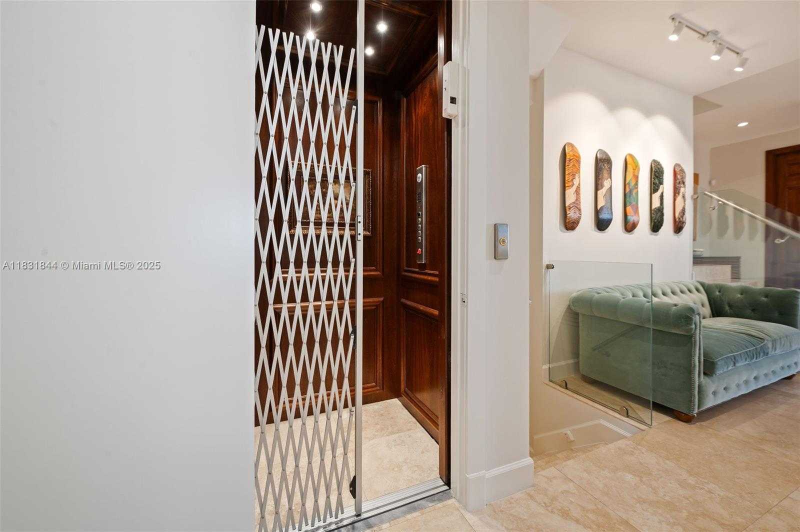 Small Image of 7560 SOUTH WEST 56TH CT, Miami Number 26