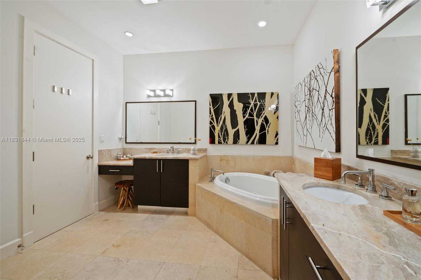 Small Image of 7560 SOUTH WEST 56TH CT, Miami Number 31