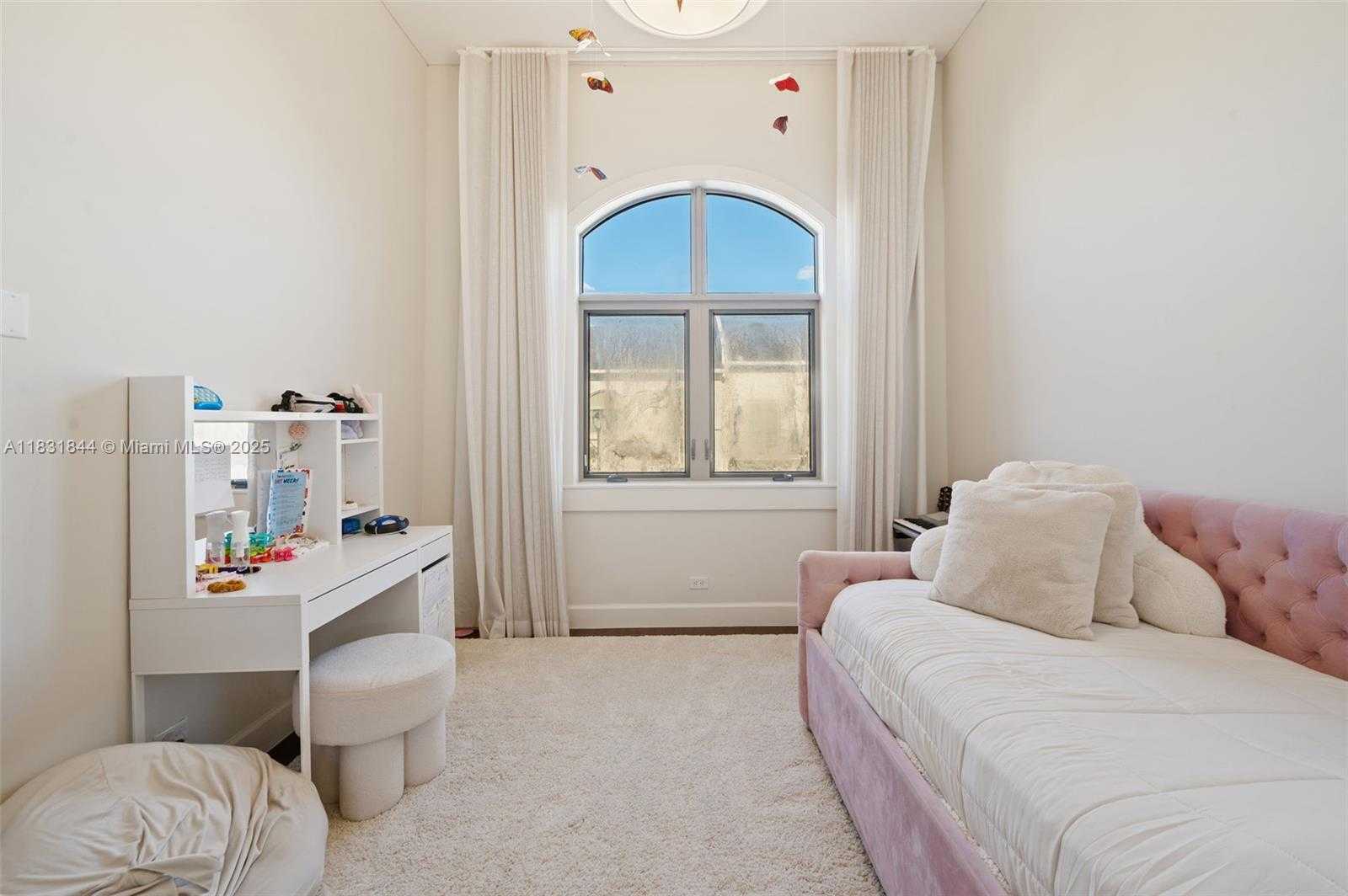 Small Image of 7560 SOUTH WEST 56TH CT, Miami Number 33