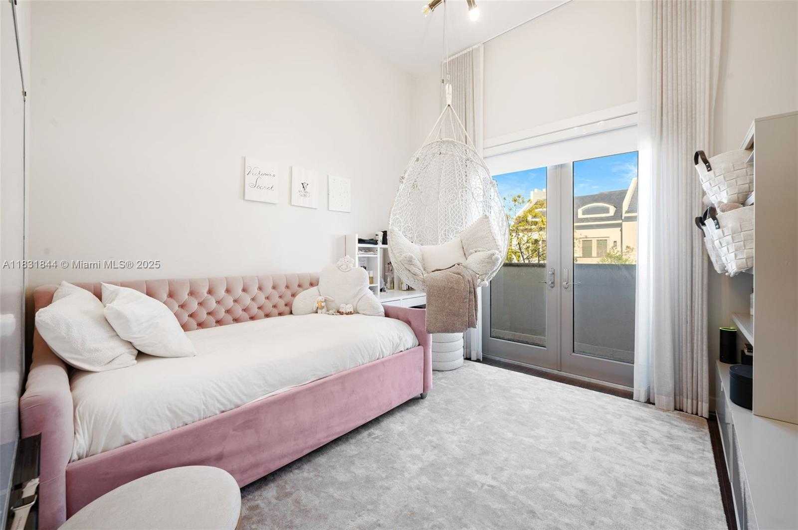 Small Image of 7560 SOUTH WEST 56TH CT, Miami Number 35