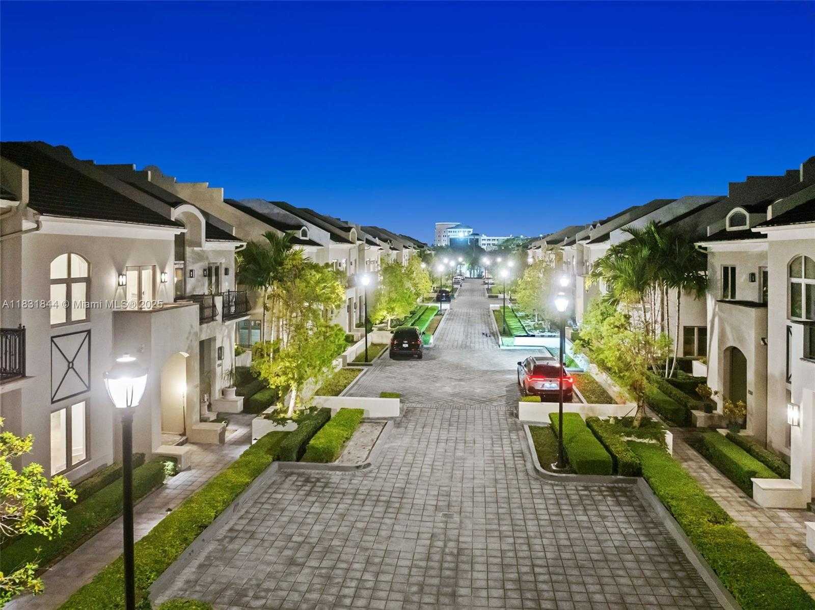 Small Image of 7560 SOUTH WEST 56TH CT, Miami Number 43