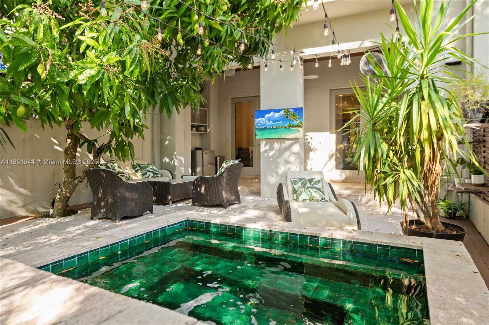 Small Image of 7560 SOUTH WEST 56TH CT, Miami Number 53