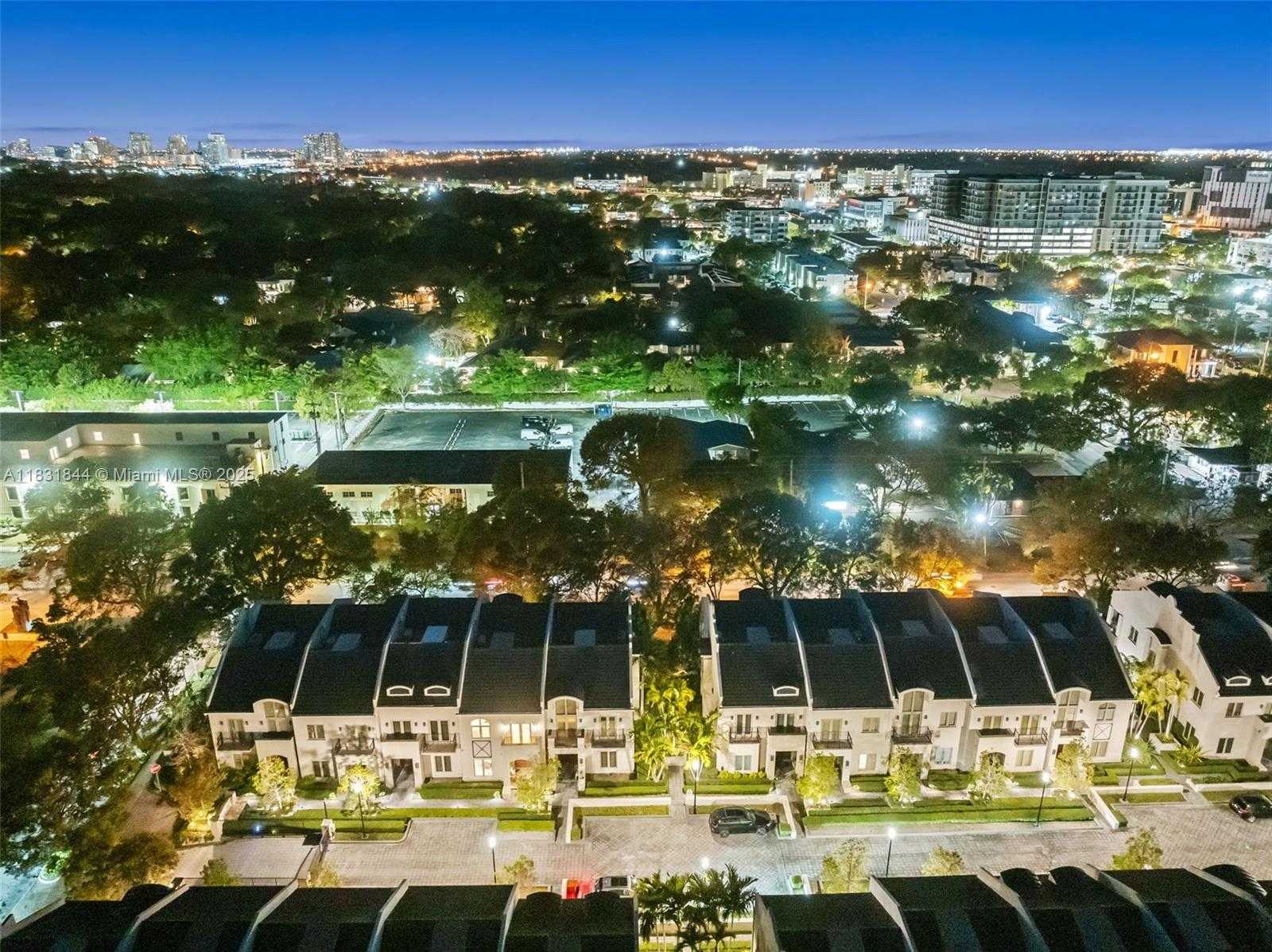 Small Image of 7560 SOUTH WEST 56TH CT, Miami Number 54