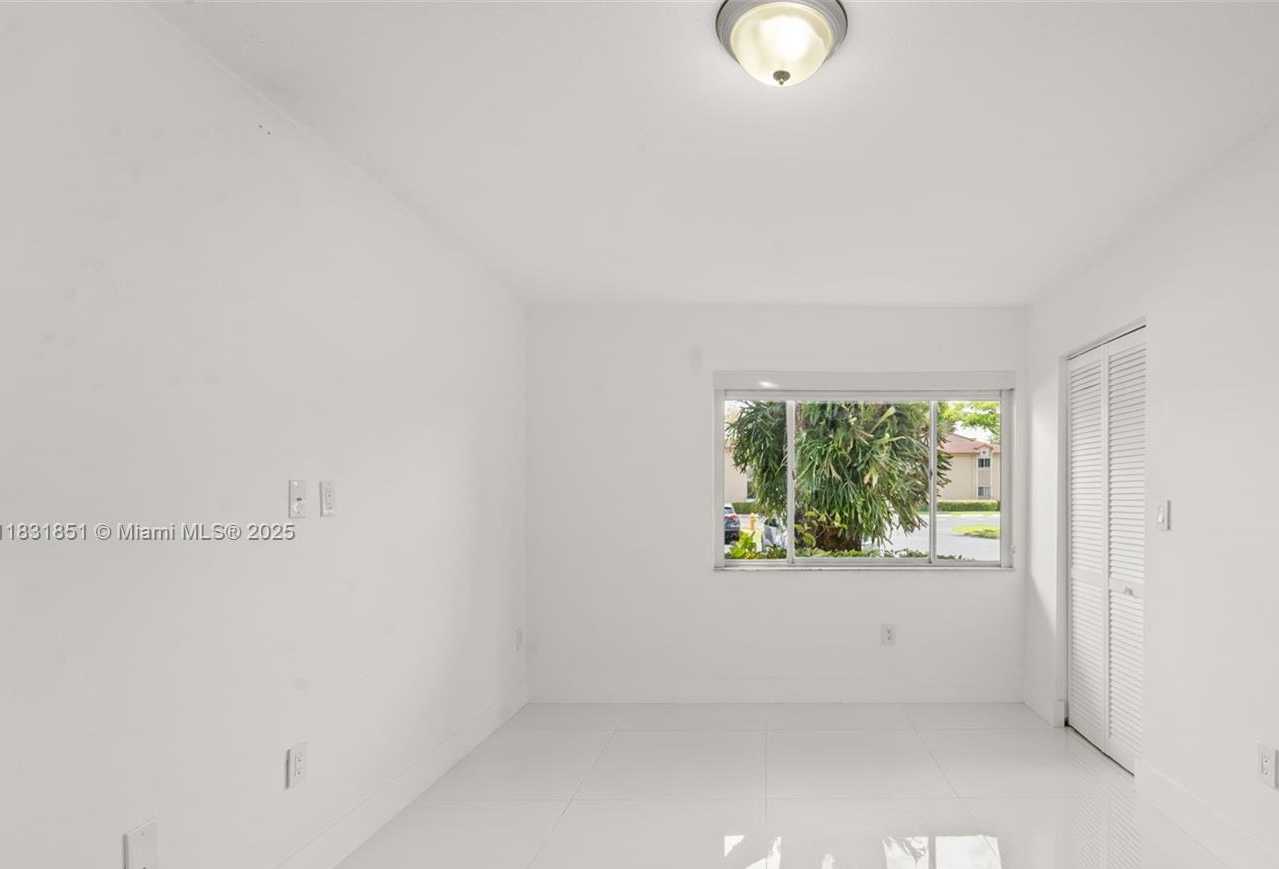 Small Image of 4720 NORTH WEST 102ND AVE #108-21, Doral Number 14
