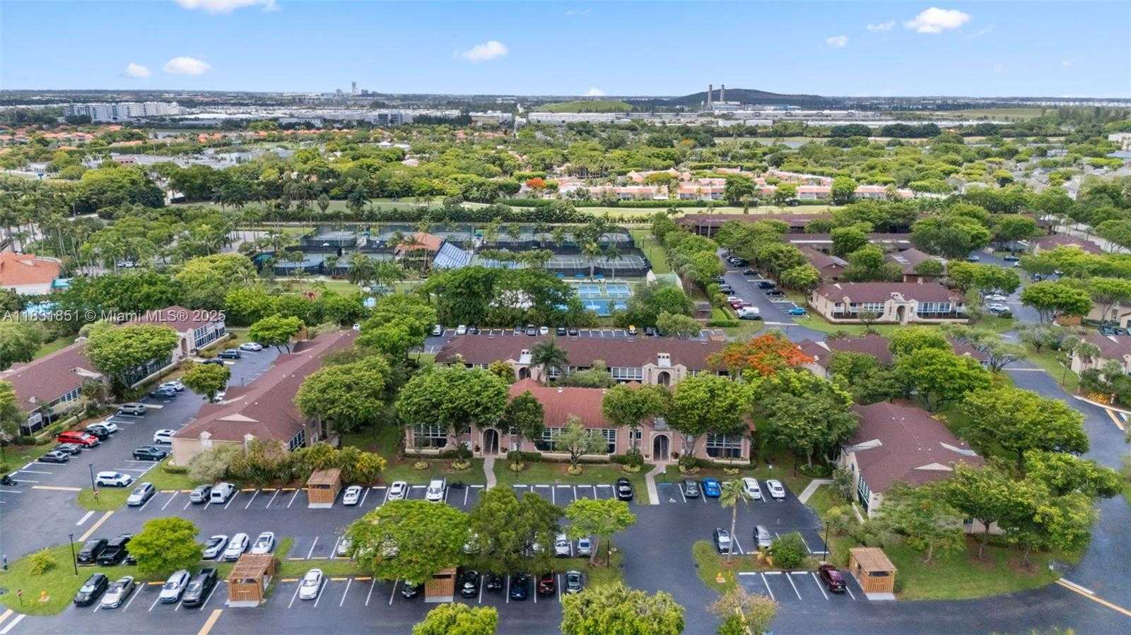 Small Image of 4720 NORTH WEST 102ND AVE #108-21, Doral Number 24