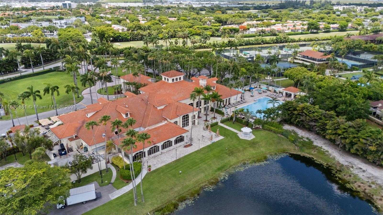 Small Image of 4720 NORTH WEST 102ND AVE #108-21, Doral Number 27