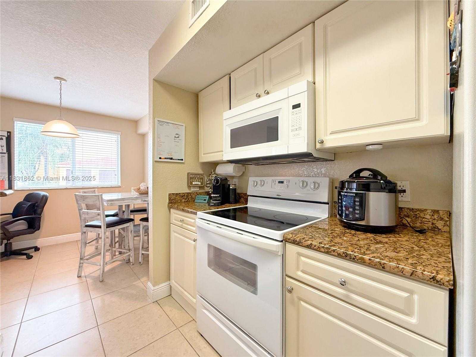 Small Image of 21150 SOUTH WEST 87TH AVE #105, Cutler Bay Number 9