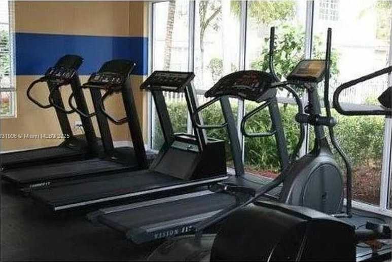 Small Image of 160 SOUTH WEST 117TH TER #6102, Pembroke Pines Number 20