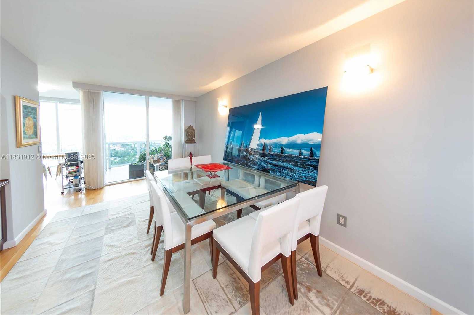 Small Image of Sunny Isles Beach Number 10