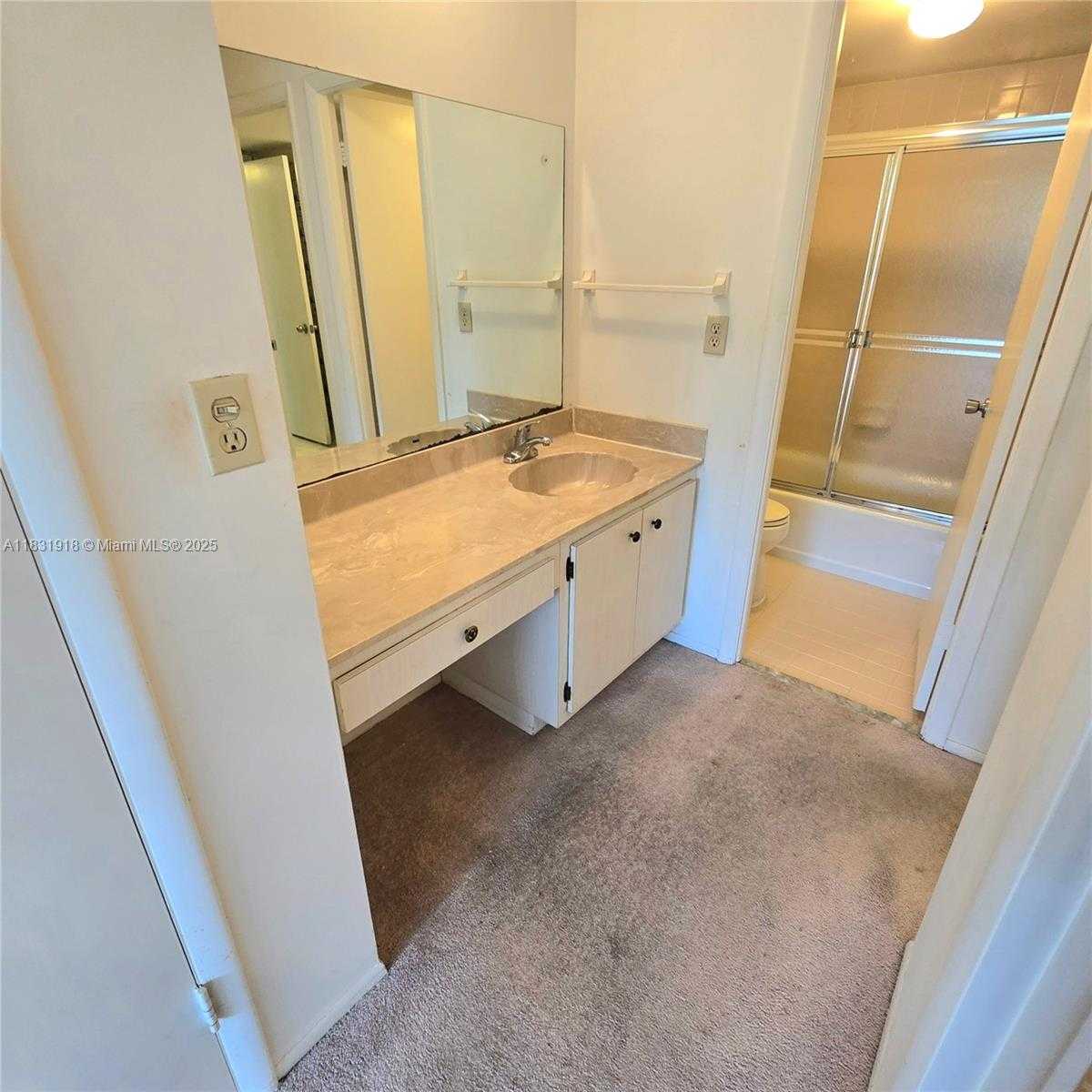 Small Image of 5 ISLAND AVE #5A, Miami Beach Number 27