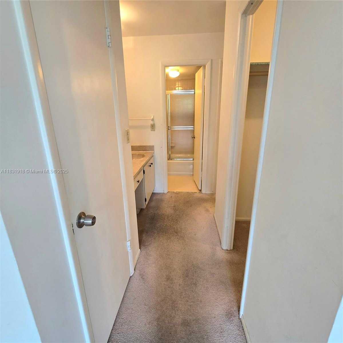 Small Image of 5 ISLAND AVE #5A, Miami Beach Number 30