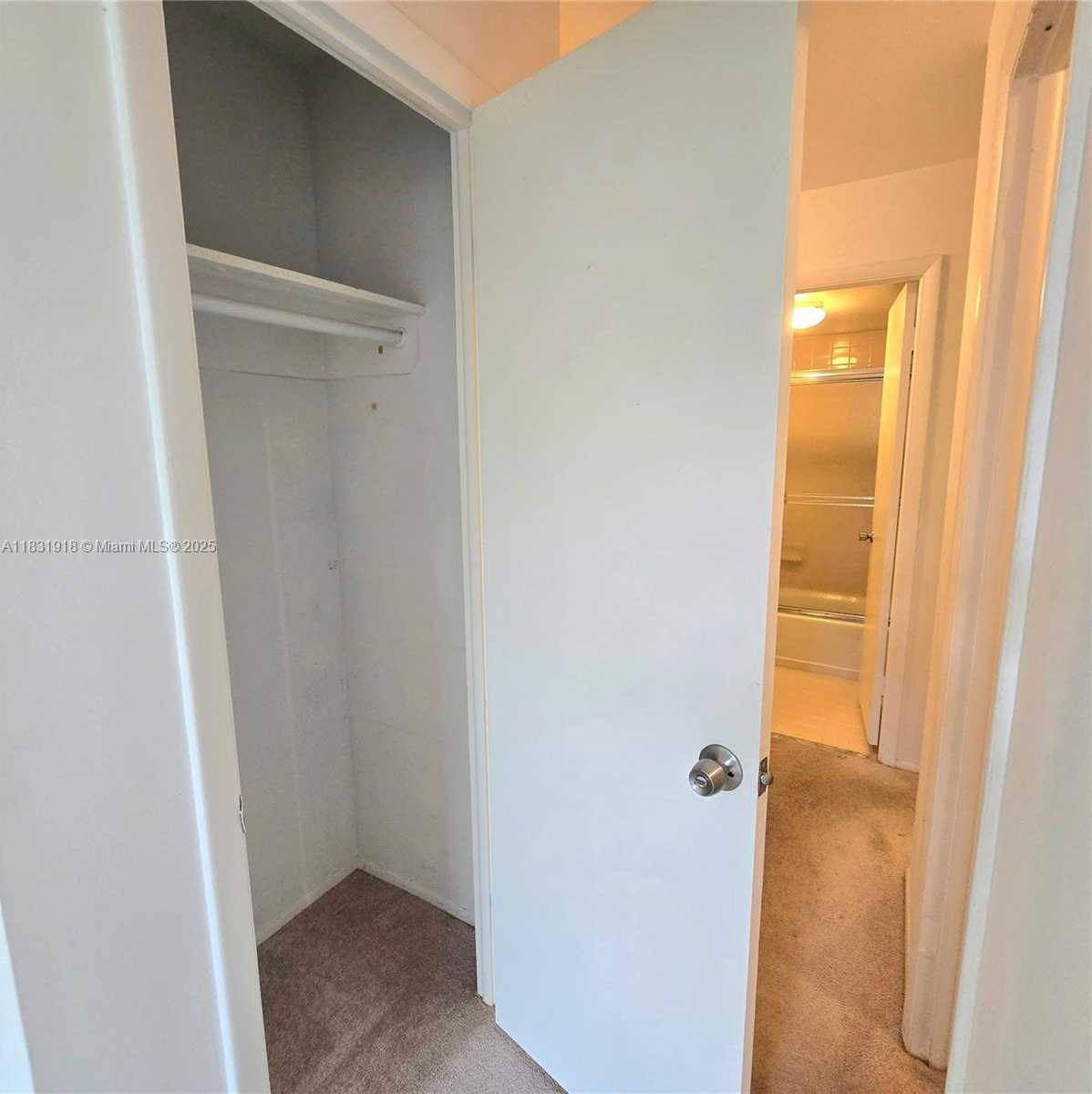 Small Image of 5 ISLAND AVE #5A, Miami Beach Number 31