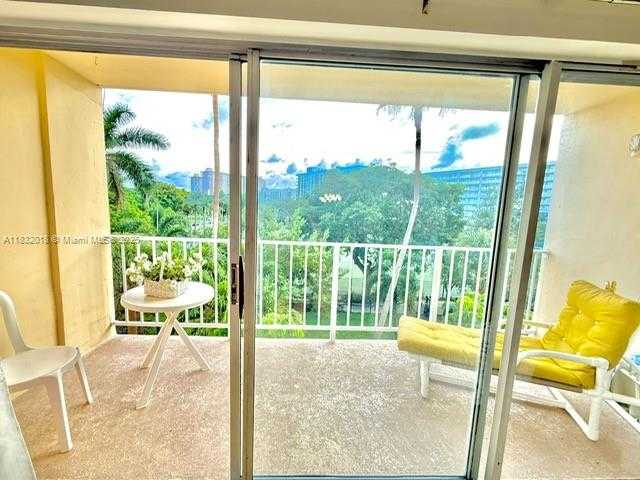 Small Image of 200 178TH DR #409, Sunny Isles Beach Number 28