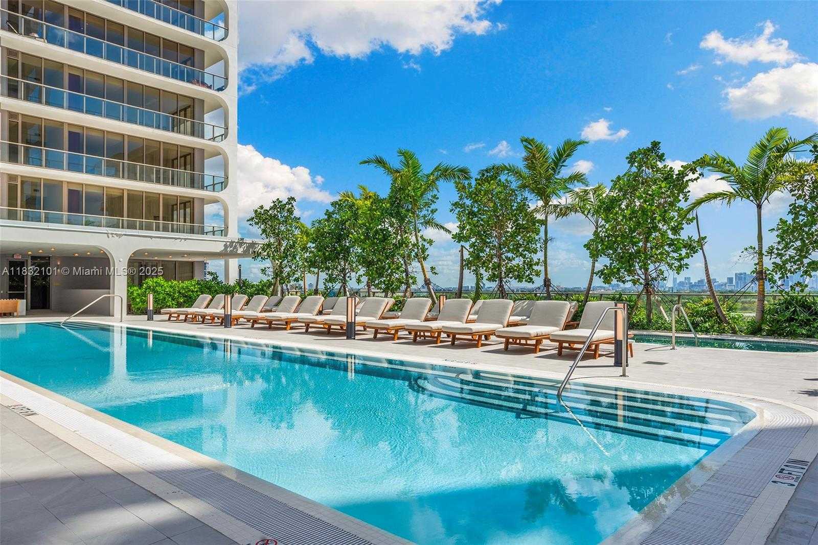 Small Image of 2655 SOUTH BAYSHORE DR #LPH 2012, Miami Number 29