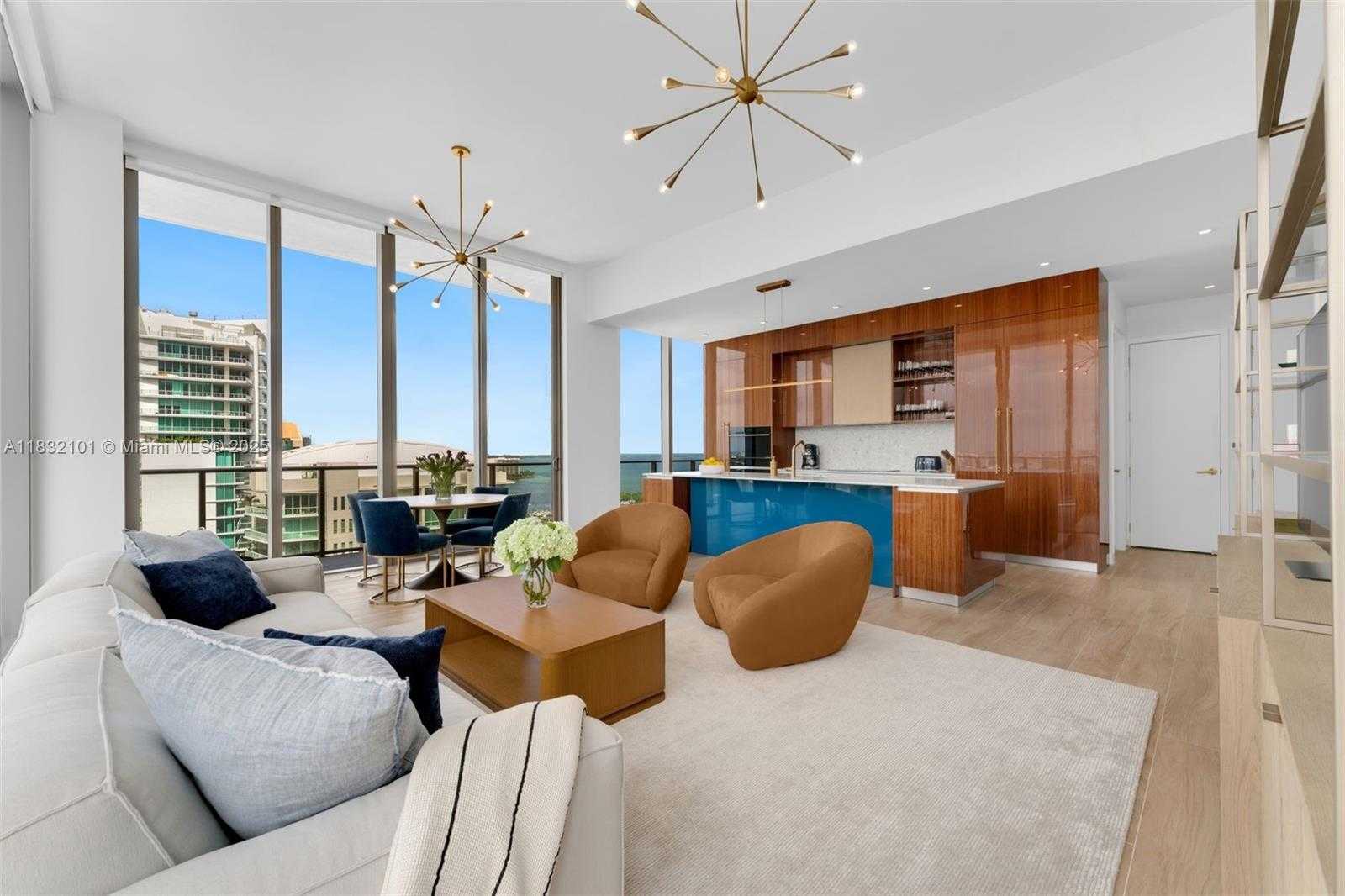 Small Image of 2655 SOUTH BAYSHORE DR #LPH 2012, Miami Number 7