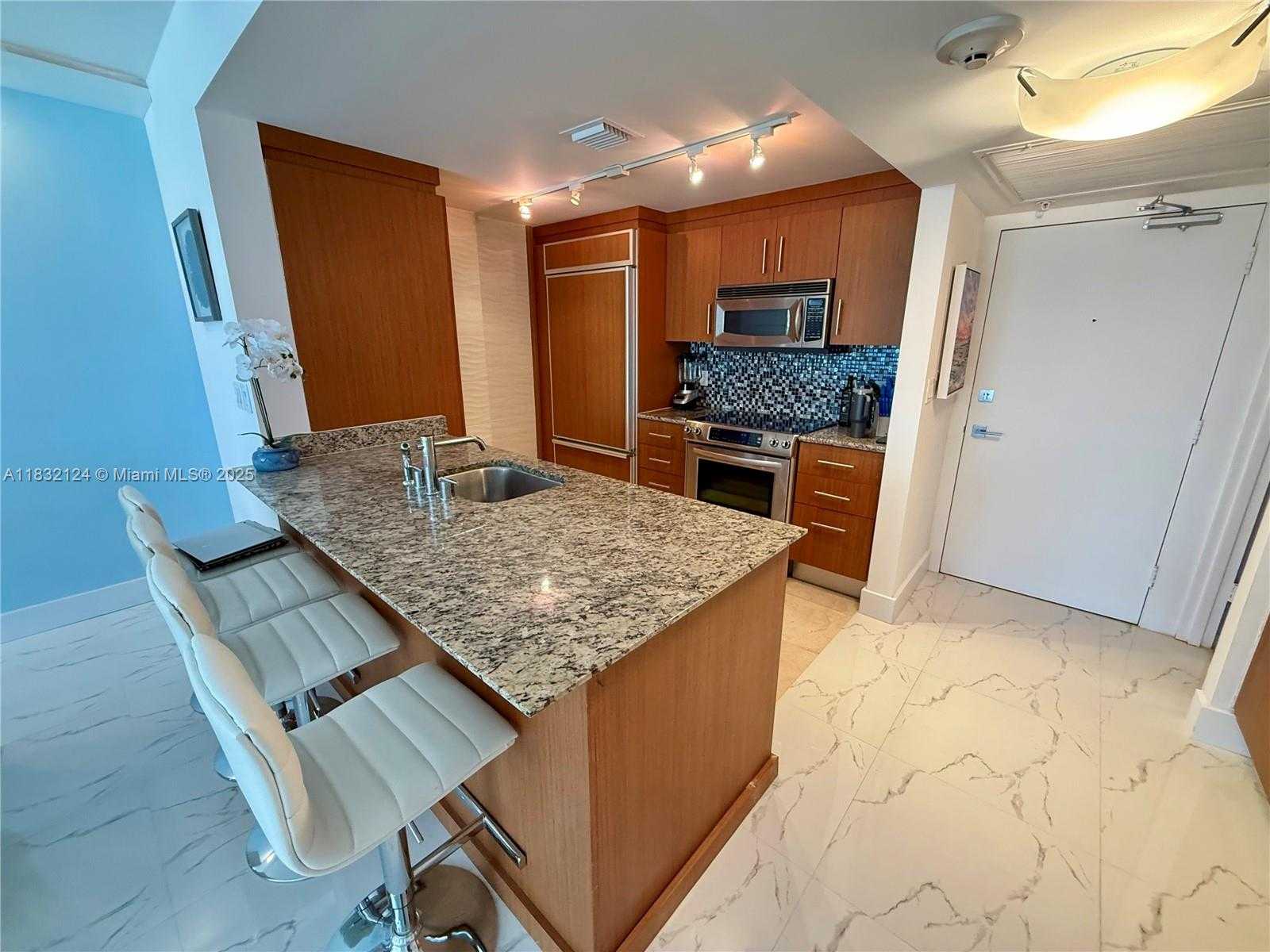 Small Image of 10275 COLLINS AVE #229, Bal Harbour Number 17