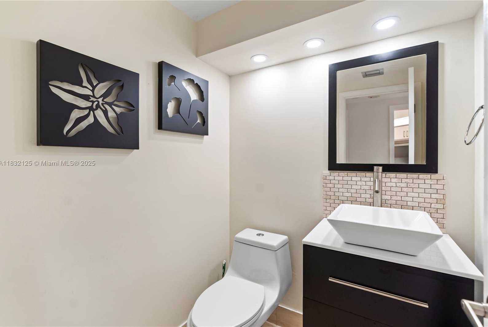 Small Image of 20191 EAST COUNTRY CLUB DR #407, Aventura Number 26
