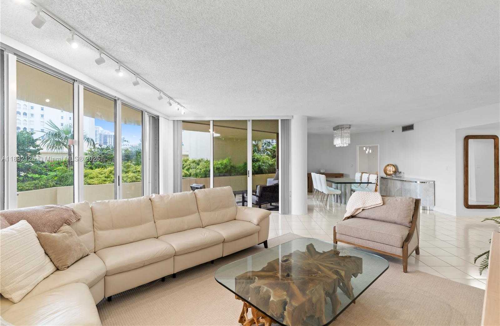 Small Image of 20191 EAST COUNTRY CLUB DR #407, Aventura Number 6