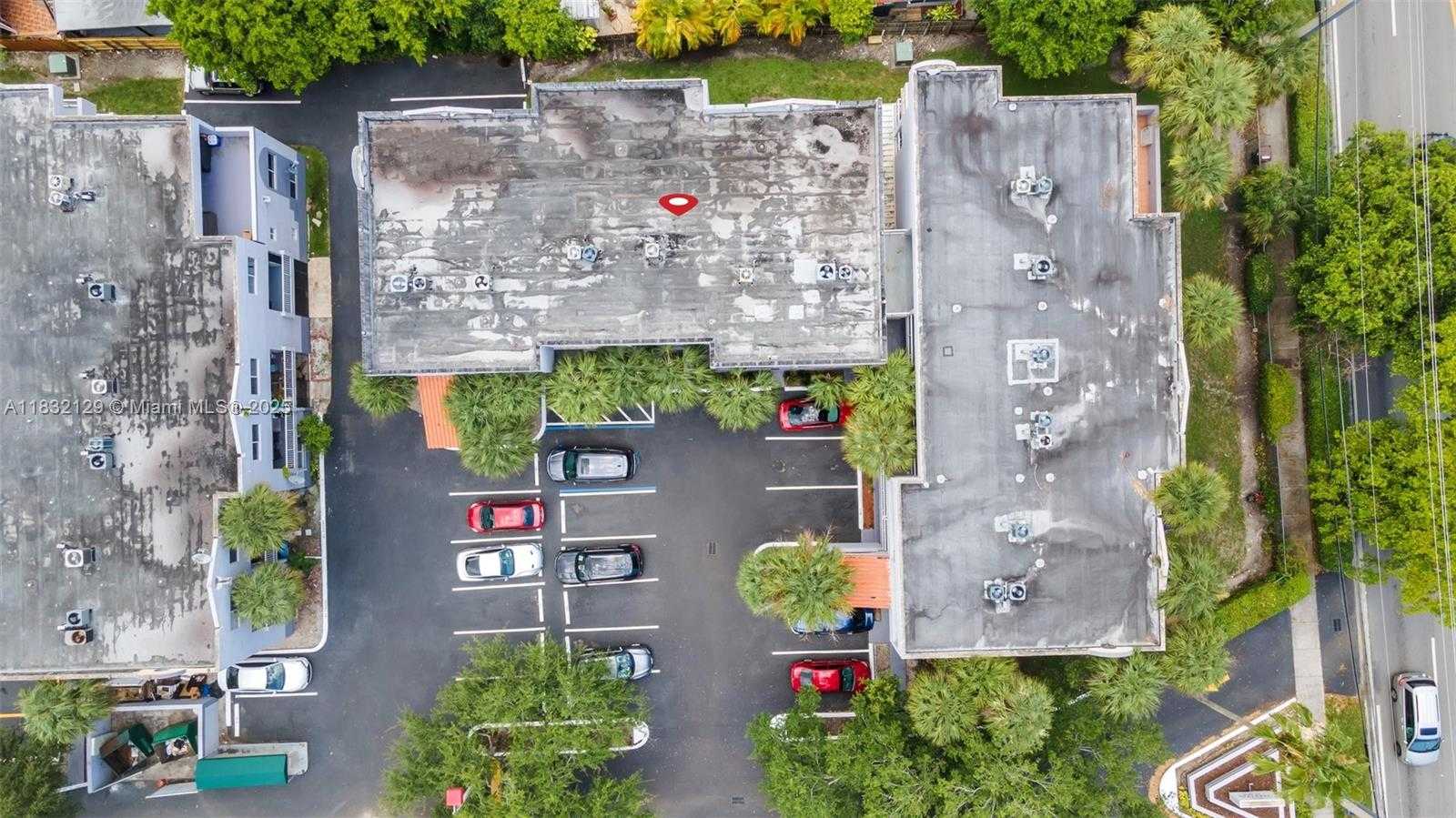 Small Image of Hialeah Number 2