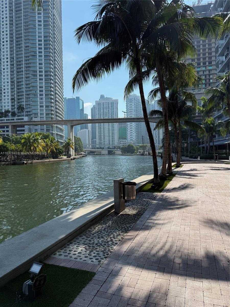 Small Image of 185 SOUTH WEST 7TH ST #2204, Miami Number 21