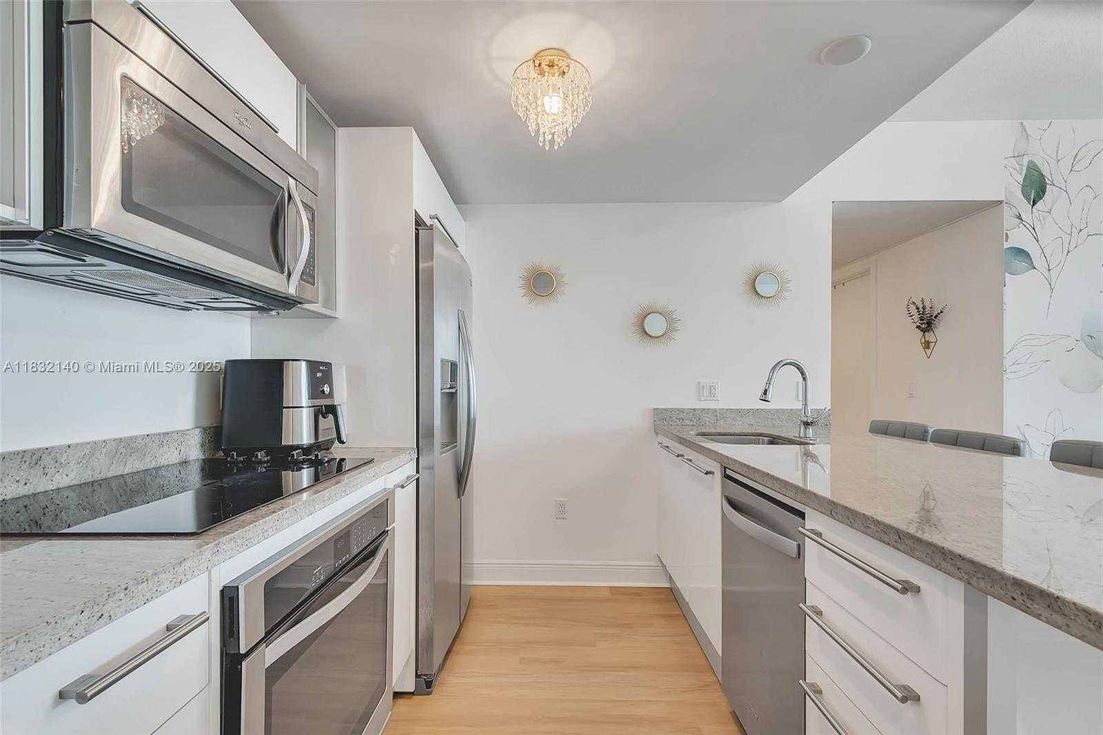 Small Image of 185 SOUTH WEST 7TH ST #2204, Miami Number 5