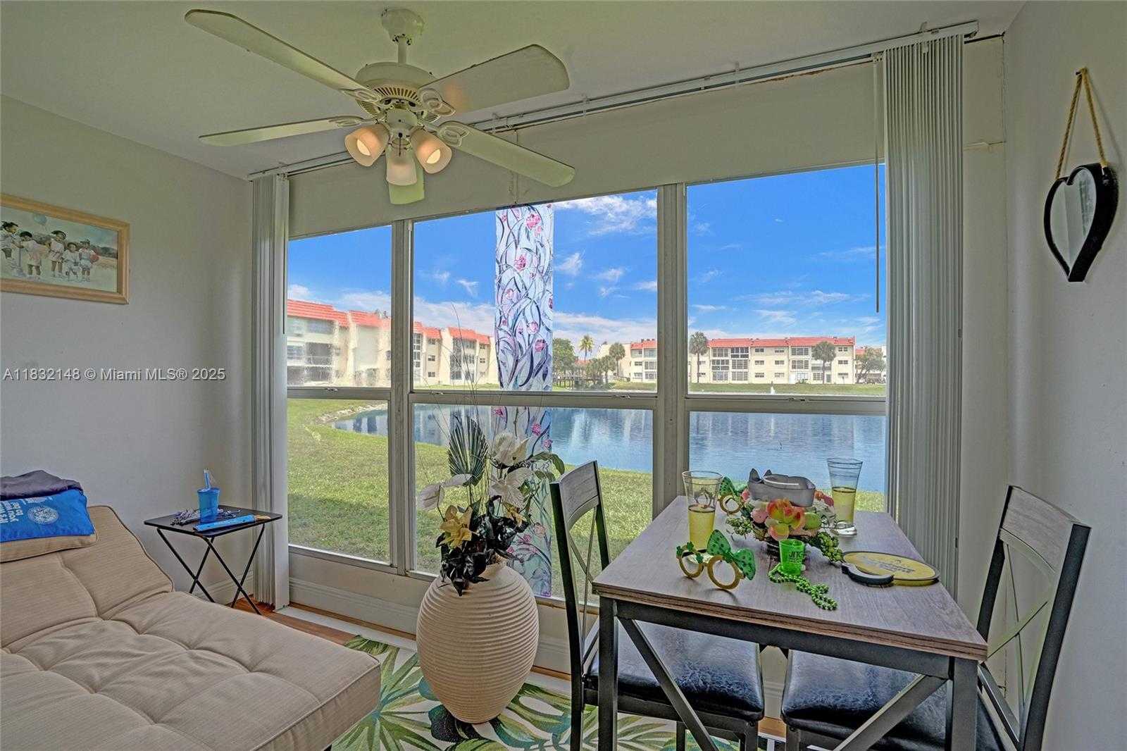Small Image of 2850 WEST SUNRISE LAKES DR #106, Sunrise Number 16