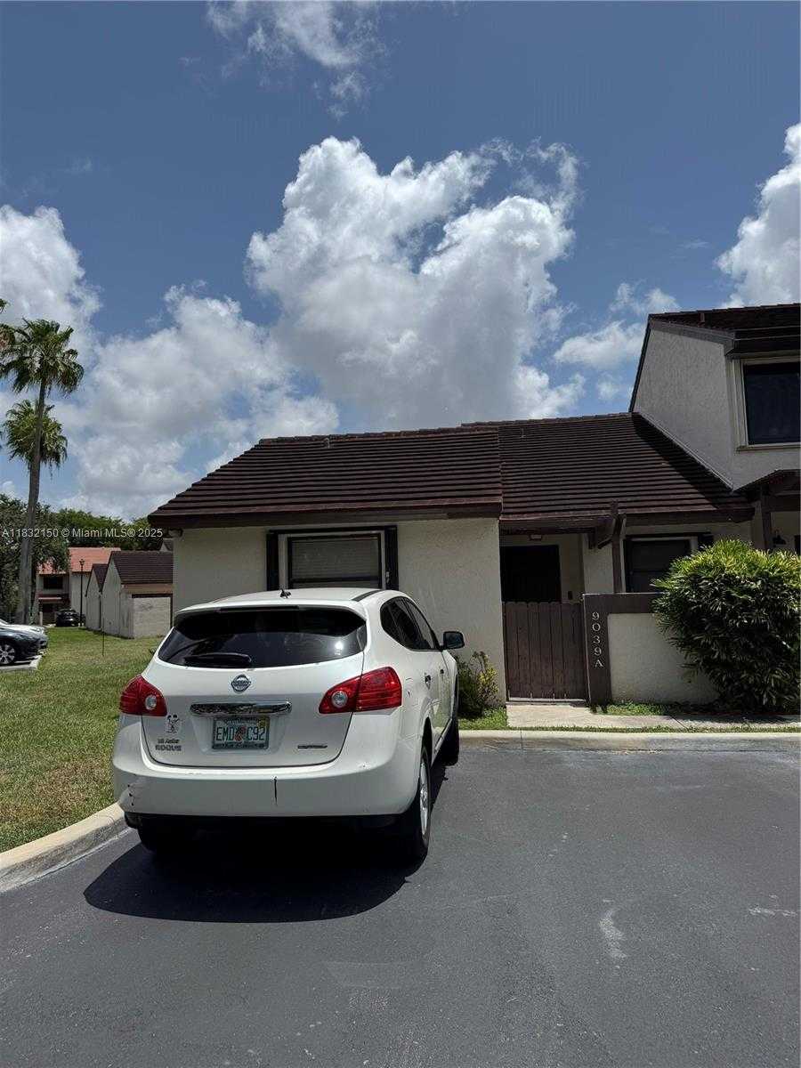 Small Image of Miami Number 26