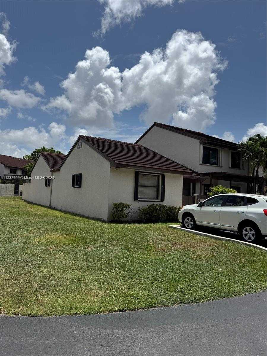 Small Image of Miami Number 27