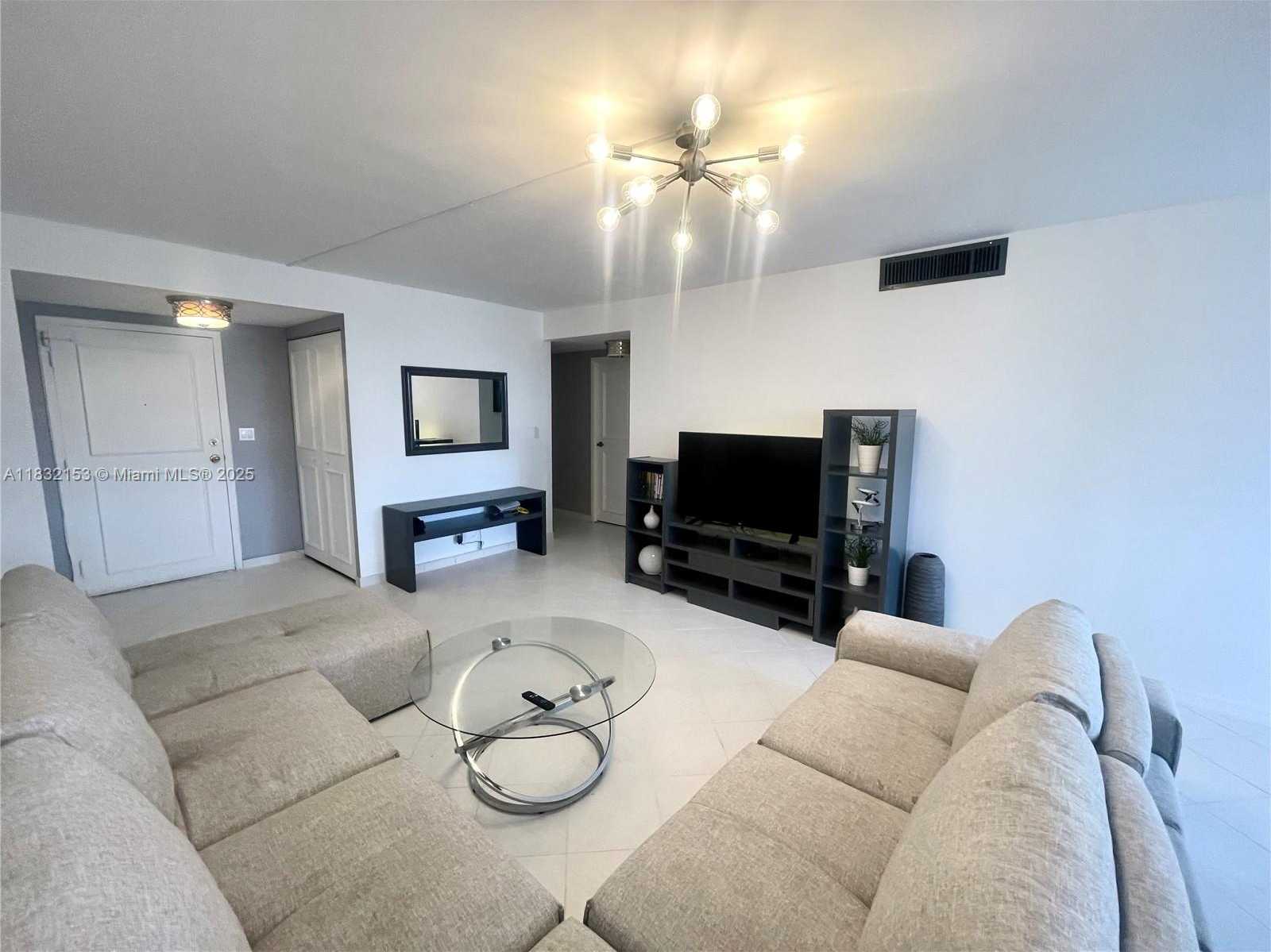 Small Image of 250 174TH ST #2307, Sunny Isles Beach Number 11