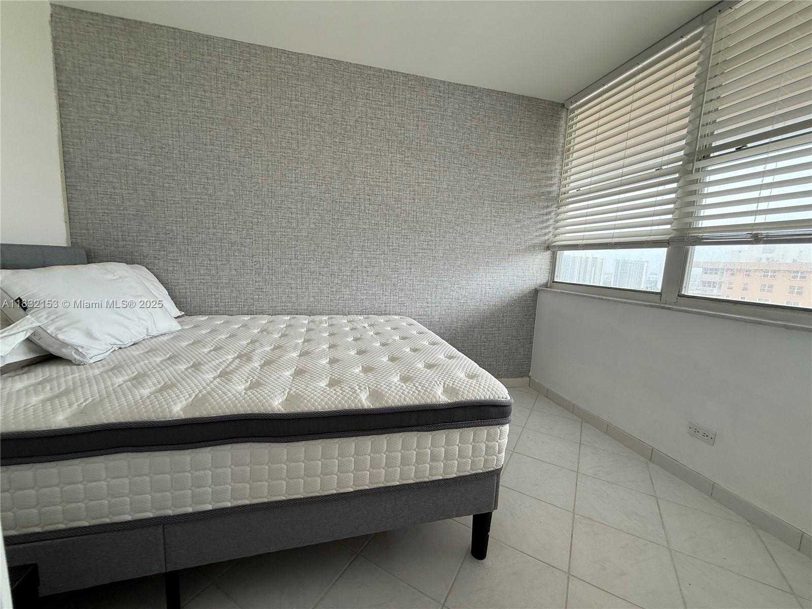 Small Image of 250 174TH ST #2307, Sunny Isles Beach Number 14