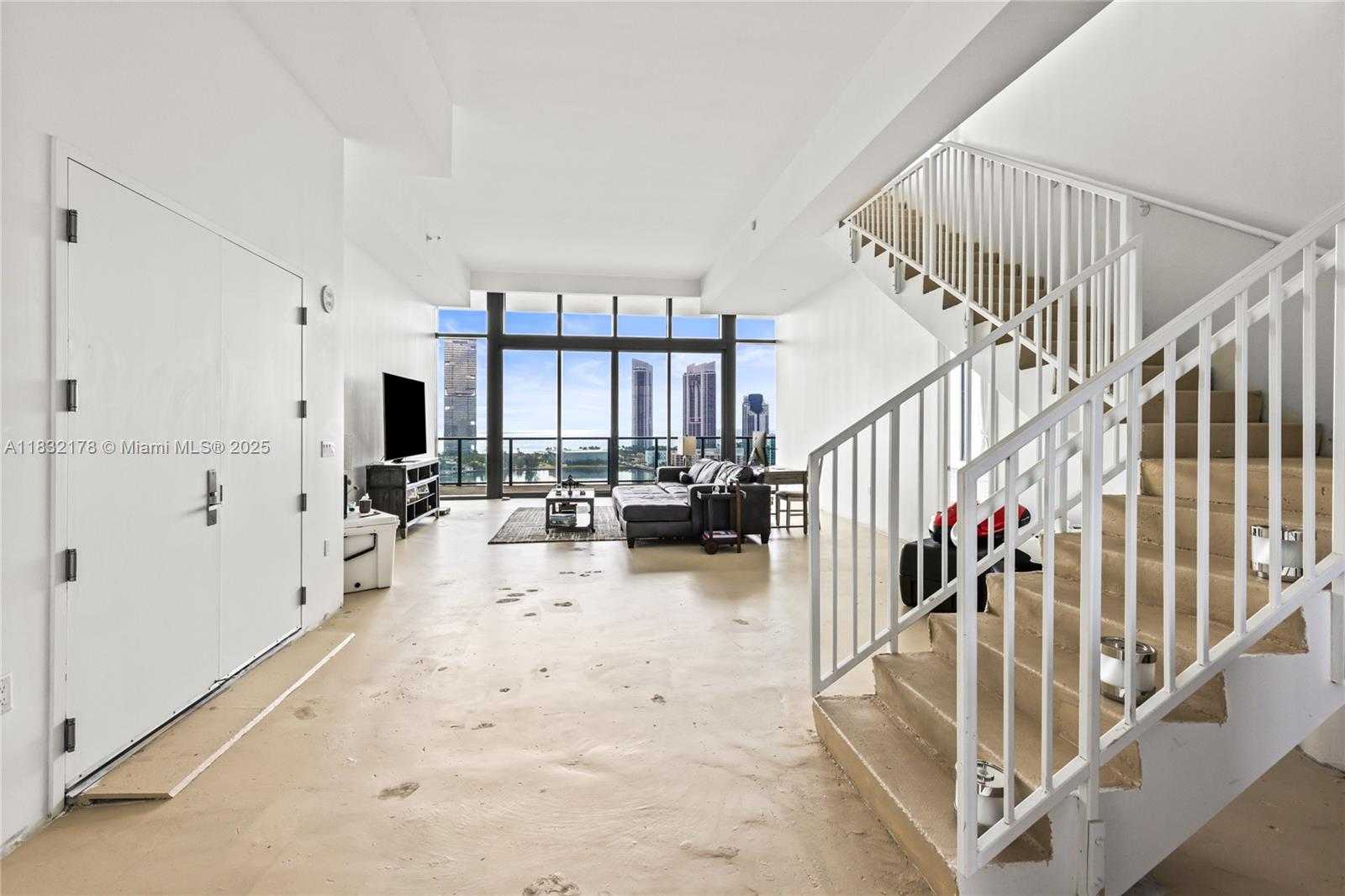 Small Image of 5500 ISLAND ESTATES DR #1506, Aventura Number 15