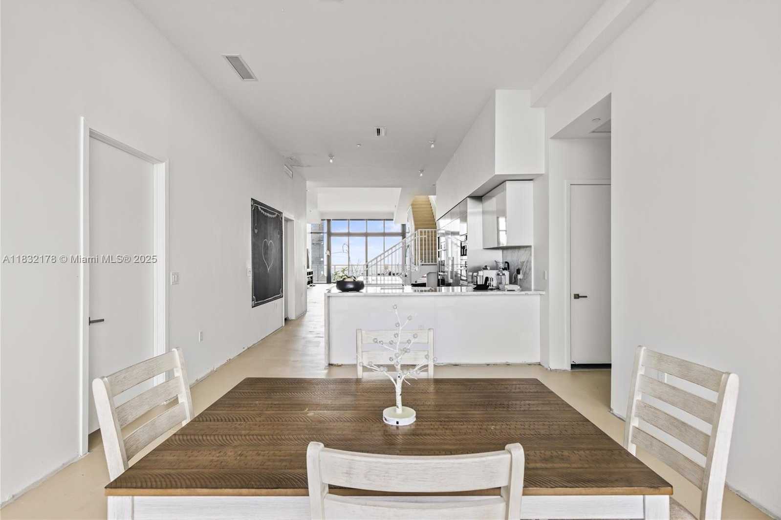 Small Image of 5500 ISLAND ESTATES DR #1506, Aventura Number 19