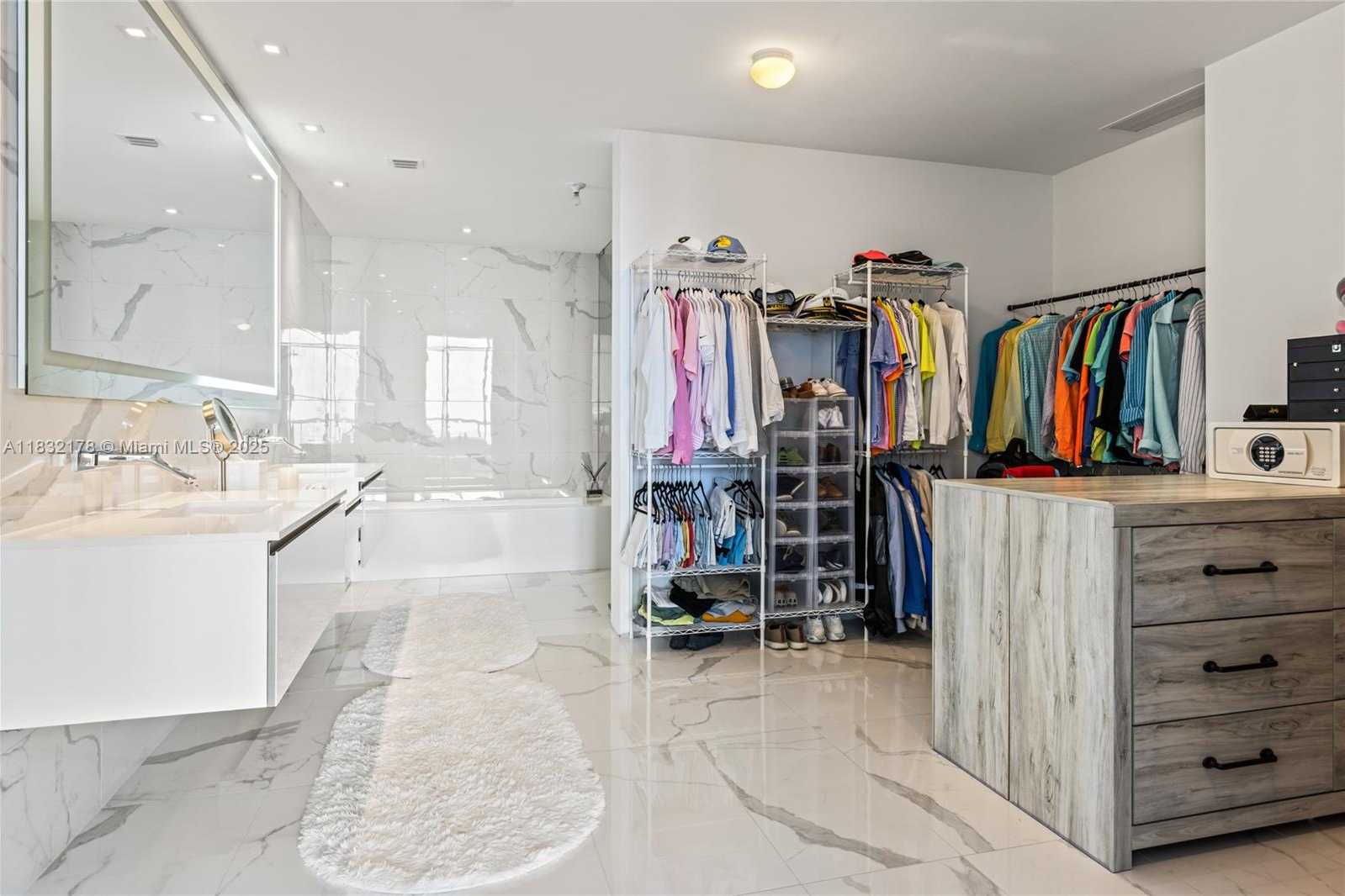 Small Image of 5500 ISLAND ESTATES DR #1506, Aventura Number 24